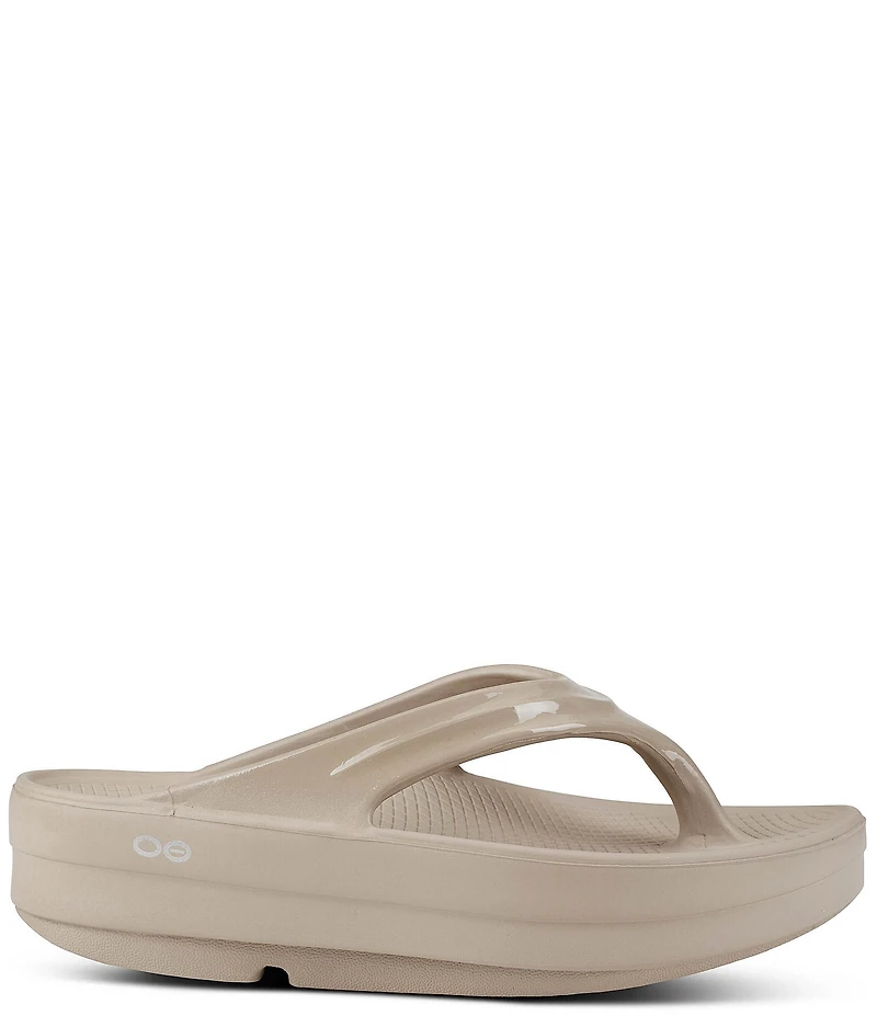 OOFOS OOmega Recovery Thong Platform Sandals