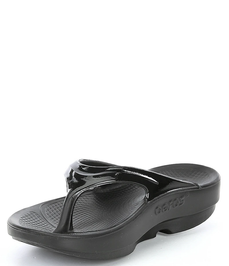 OOFOS OOlala Recovery Thong Sandals