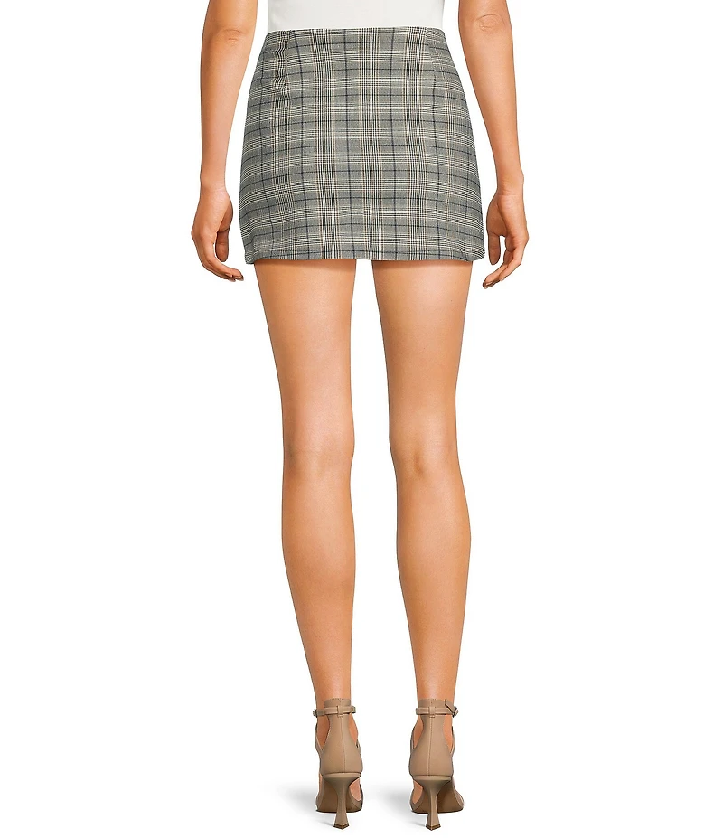 Originality Plaid Pull On A-Line Mini Skort