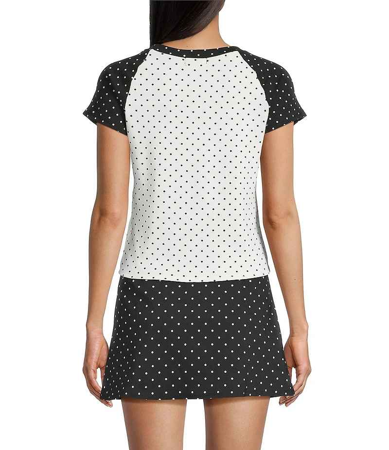 Originality Polka Dotted Short Raglan Short Sleeve Cropped Tee