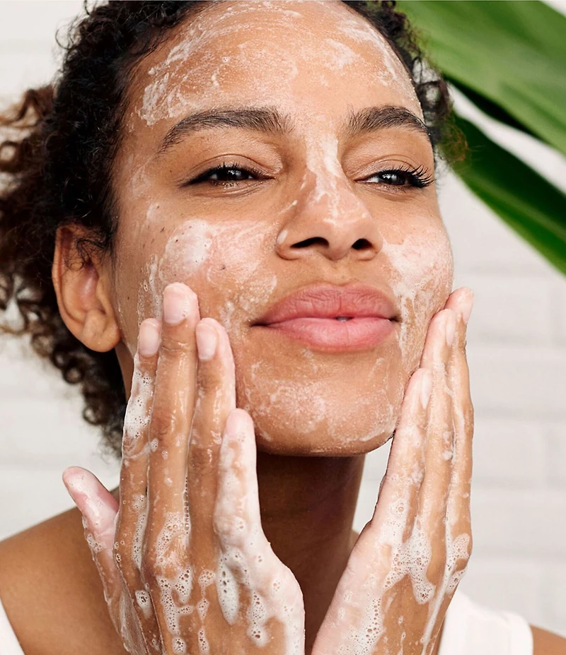 Origins BRILLIANT BESTS GINZING™ Protect & Glow Gift Set