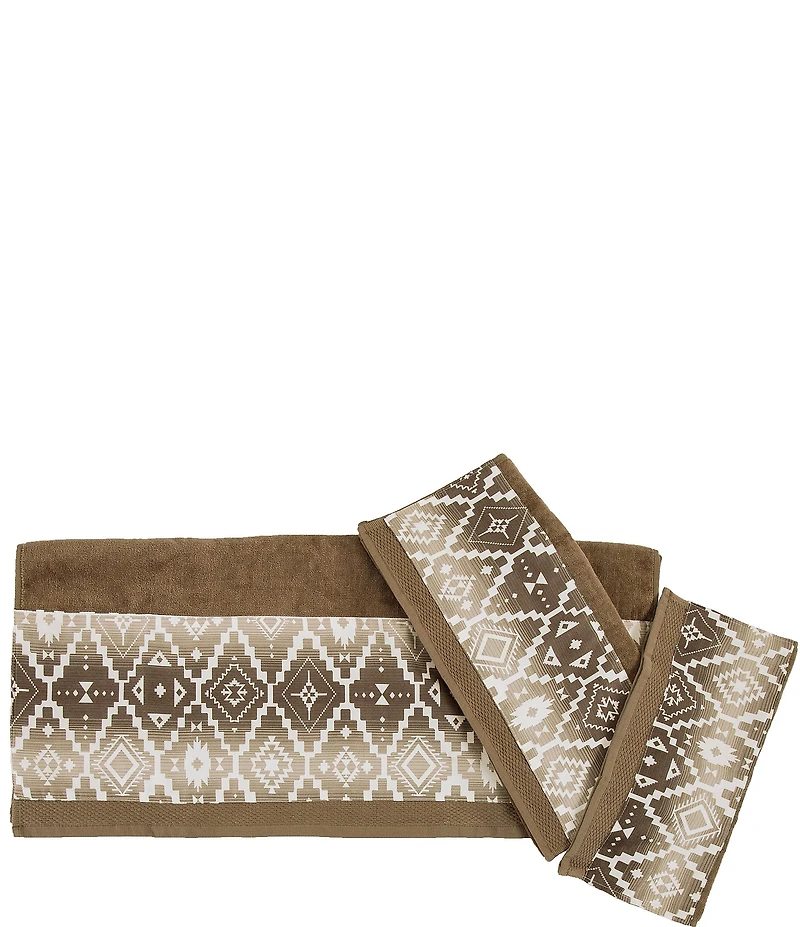 HiEnd Accents x Paseo Road Chalet Southwestern Geometric Pattern 3-Piece Bath Towel Set