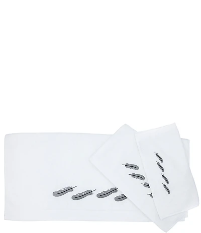 HiEnd Accents x Paseo Road Embroidered Feather 3-Piece Bath Towel Set