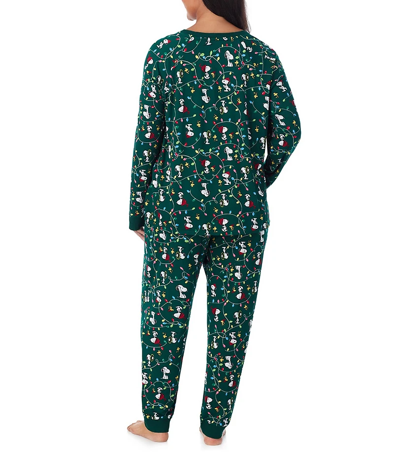 Peanuts Plus Size Snoopy Tossed Print Long Sleeve Henley & Jogger Cozy Jersey Holiday Pajama Set