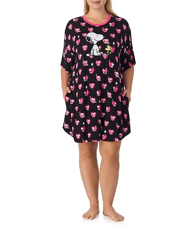 Peanuts Plus Size Snoopy Valentine's Day Heart Print Short Sleeve Round Neck Jersey Knit Sleepshirt