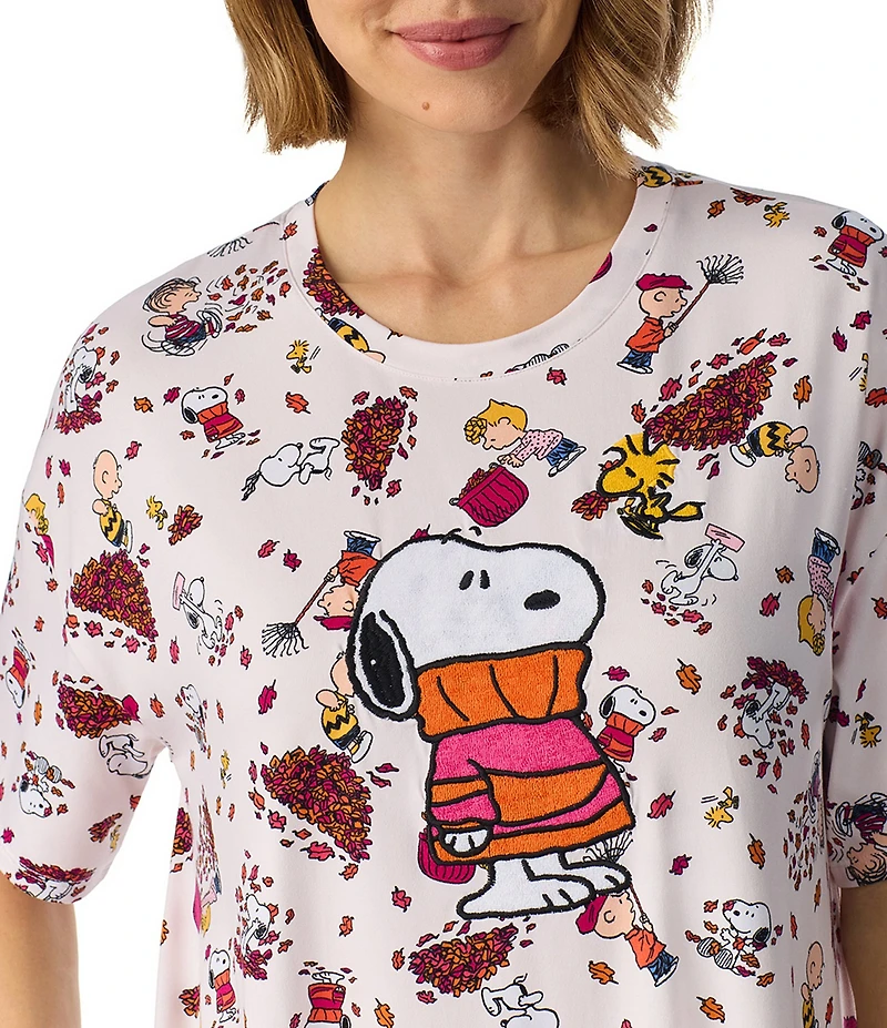 Peanuts Snoopy Fall Friends Print Short Sleeve Round Neck Jersey Knit Sleepshirt