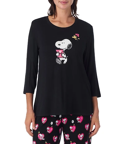 Peanuts Solid Jersey Knit 3/4 Sleeve Round Neck Snoopy Applique Coordinating Valentine's Day Sleep Top
