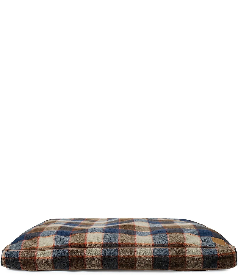 Pendleton Mountain Plaid Berber Pet Napper