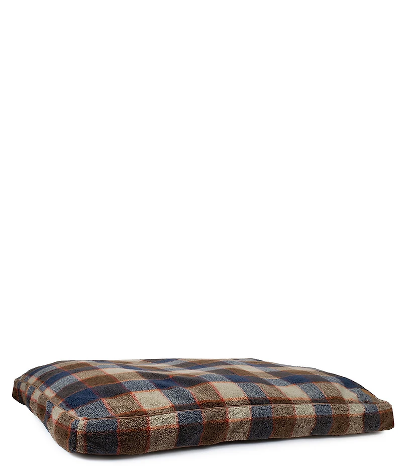 Pendleton Mountain Plaid Berber Pet Napper
