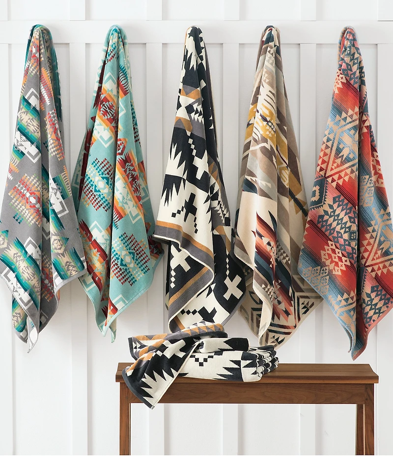 Pendleton Canyonlands Iconic Jacquard Southwestern Geometric Pattern Bath Towels