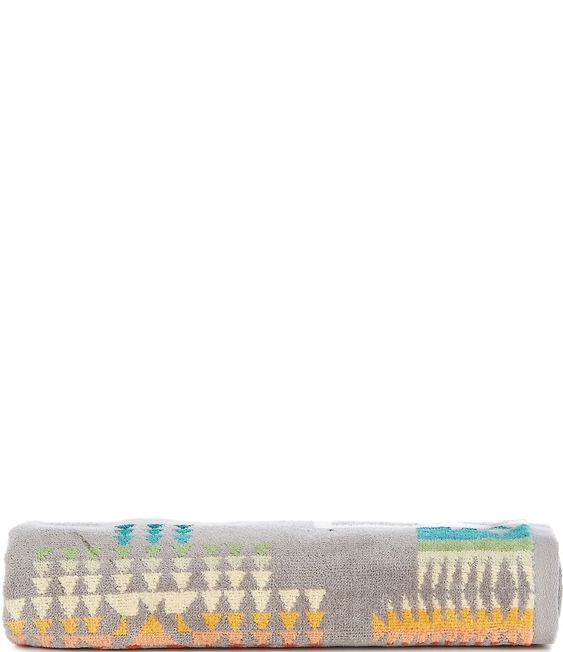 Pendleton Chief Joseph Iconic Jacquard Southwestern Geometric Pattern Bath Towels