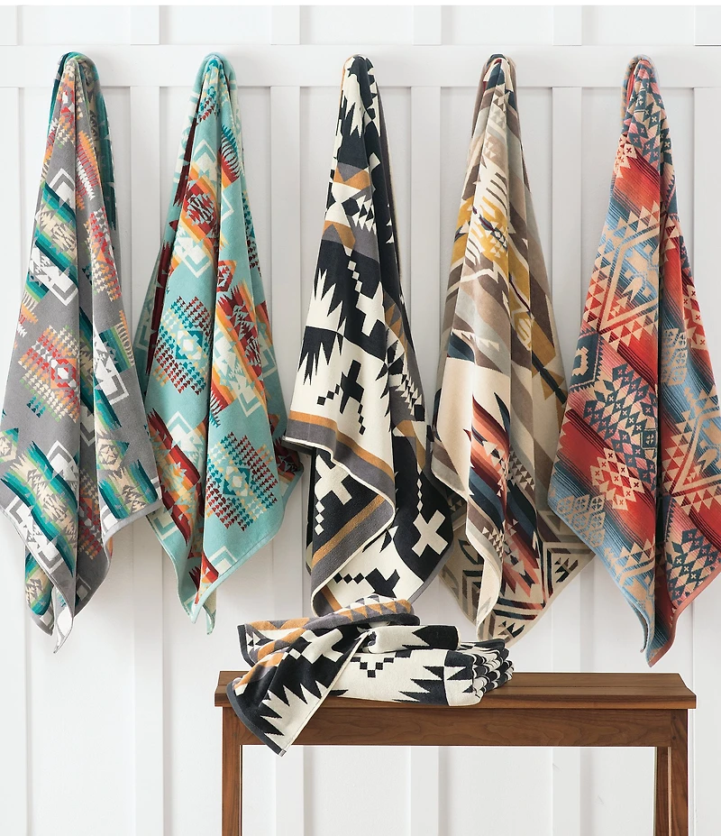 Pendleton Chief Joseph Iconic Jacquard Southwestern Geometric Pattern Bath Towels