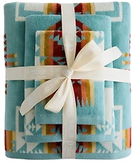 Pendleton Chief Joseph Towel Collection Iconic Jacquard Southwestern Geometric Pattern 3-Piece Bath Towels