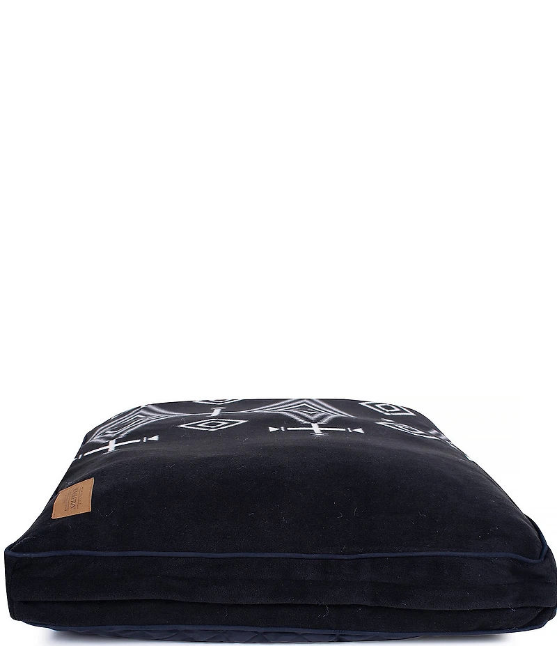Pendleton Los Ojos Classics Napper Fleece Dog Bed with Removable Cover