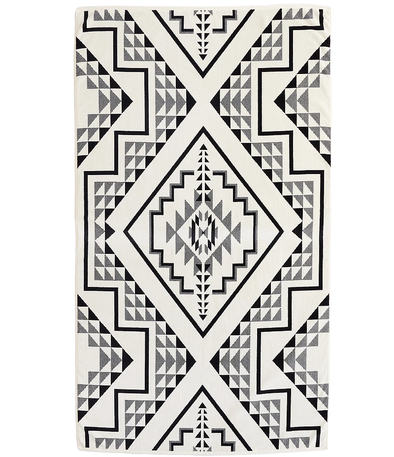 Pendleton Oversized Jacquard Spa Towel