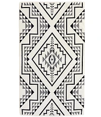 Pendleton Oversized Jacquard Spa Towel