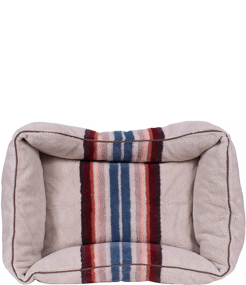 Pendleton Serape Rosewood Jacquard Knitted Berber Kuddler Dog Bed
