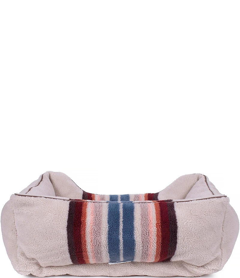 Pendleton Serape Rosewood Jacquard Knitted Berber Kuddler Dog Bed