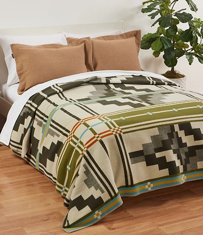 Pendleton Seven Springs Southwestern Pattern Reversible Coverlet