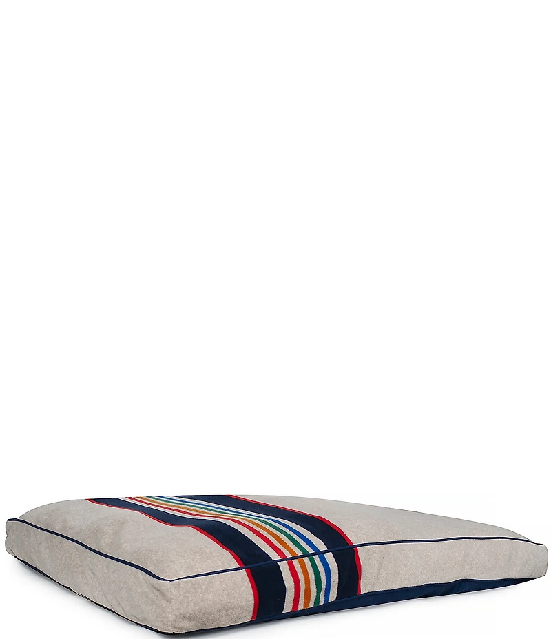 Pendleton Yellowstone National Park Napper Pet Bed with Removable Cover