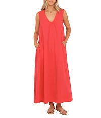 Petal & Pup Laurita V-Neck Sleeveless Maxi Dress