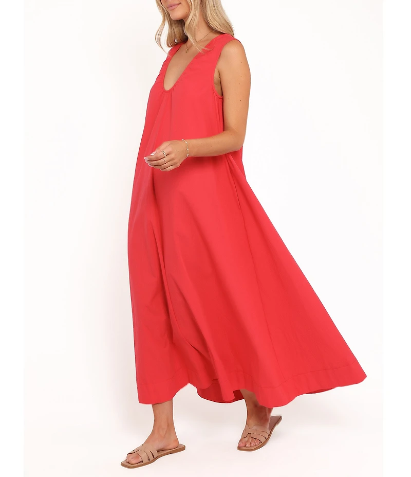 Petal & Pup Laurita V-Neck Sleeveless Maxi Dress