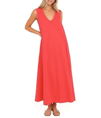 Petal & Pup Laurita V-Neck Sleeveless Maxi Dress