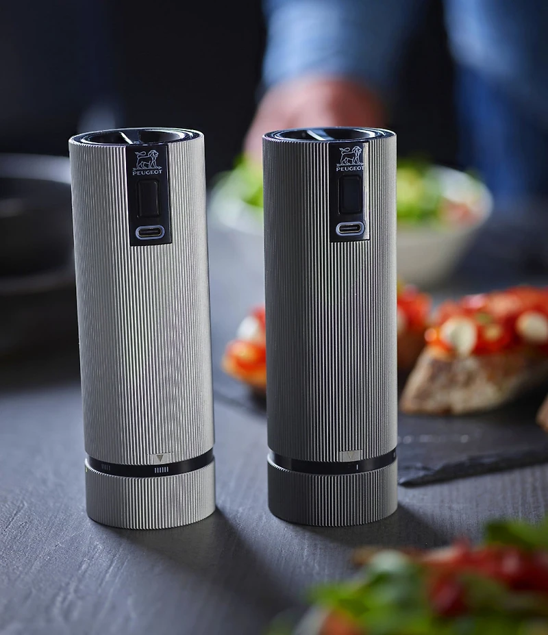 Peugeot Line Electric Zirlion Salt Mill