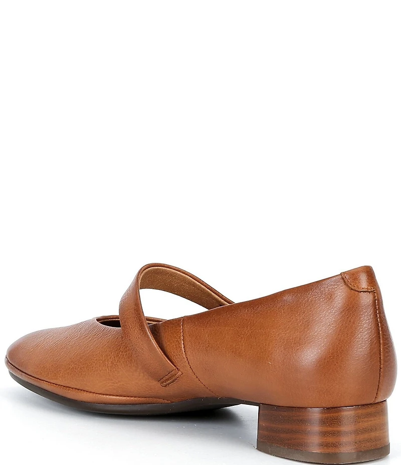 Pikolinos Ubeda Mary Jane Leather Pumps