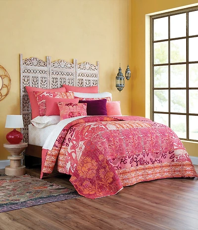 Poetic Wanderlust Tracy Porter Pink Patterned Verity Cotton Quilt