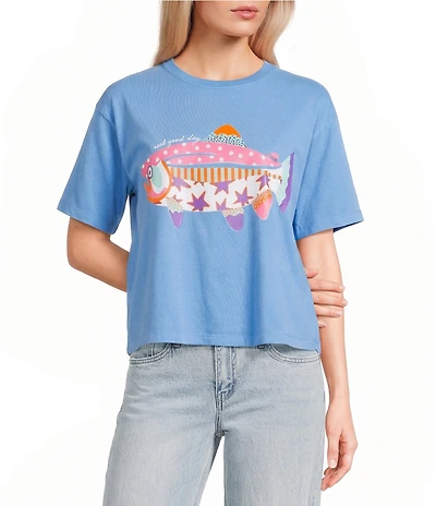 Poppy & Pine Short Sleeve Reel Good Day Graphic Cropped T-Shirt