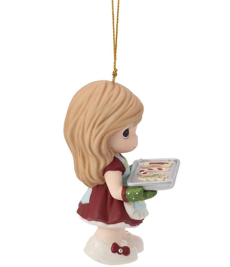Precious Moments Dated 2026 Girl With Cookie Tray Hanging Ornament