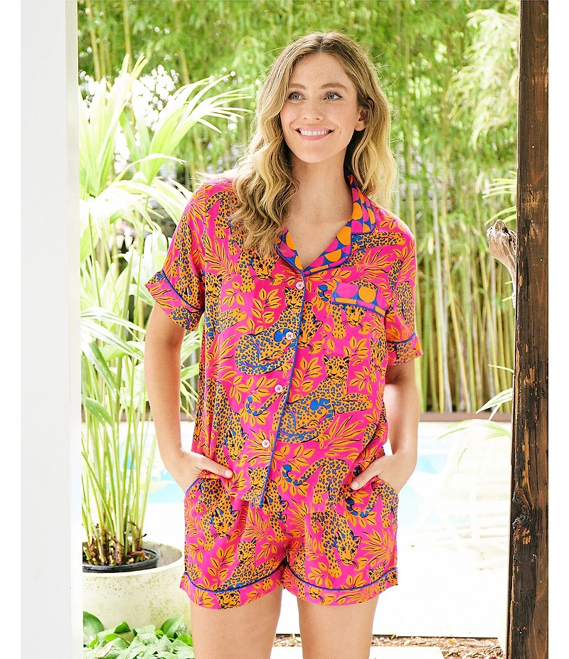 Printfresh Bagheera Satin Thermoregulating Short Sleeve Notch Collar Shorty Pajama Set