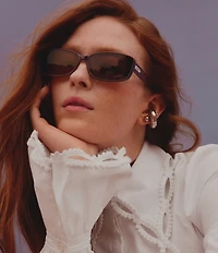 QUAY Women's Vibe Check 35mm Rectangle Sunglasses