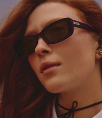 QUAY Women's Vibe Check 35mm Rectangle Sunglasses