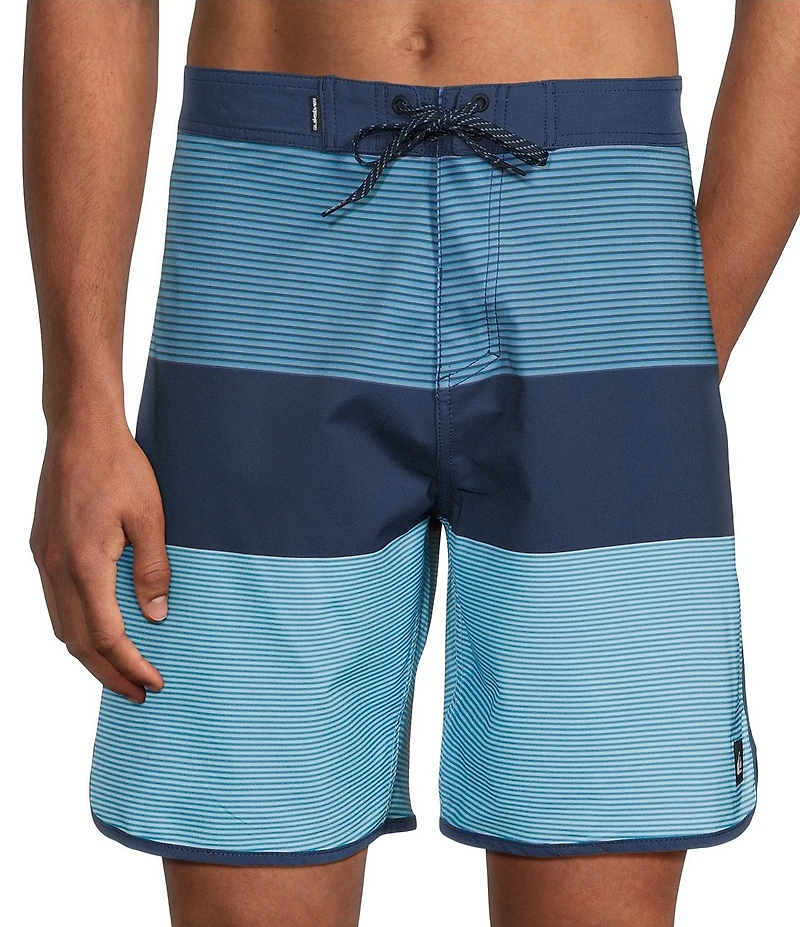 Quiksilver Surfsilk Tijuana 19#double; Outseam Mixed Media Board Shorts