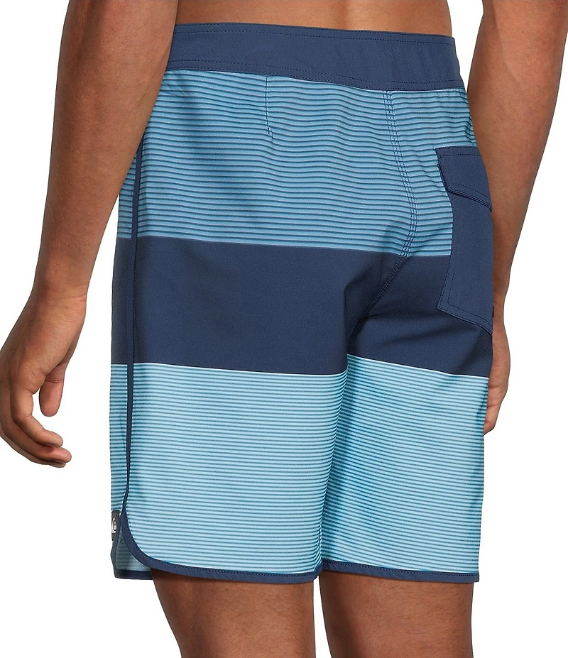 Quiksilver Surfsilk Tijuana 19#double; Outseam Mixed Media Board Shorts
