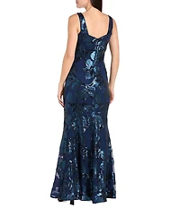 R & M Richards Embroidered Sequin Sweetheart Neck Sleeveless Mermaid Gown