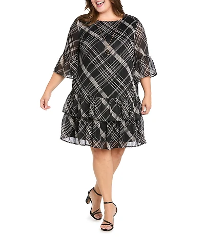 R & M Richards Plus Size Stripe Wet Print Satin Chiffon Short Bell Sleeve Tiered Hem Sheath Dress