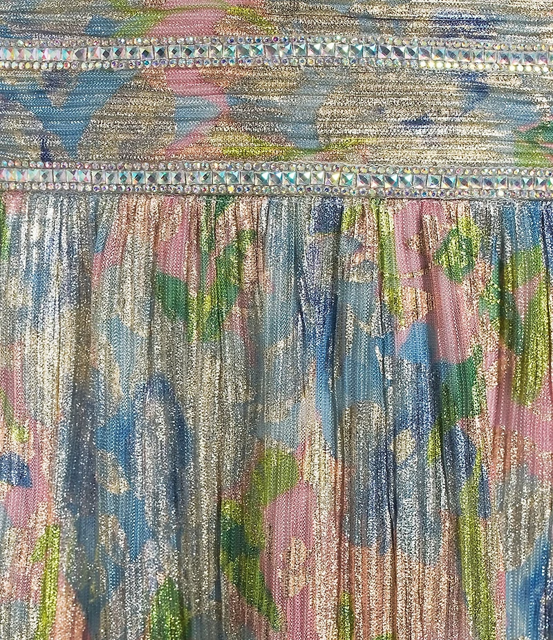 R & M Richards Printed V-Neck Sleeveless Metallic Crinkle Long Dress