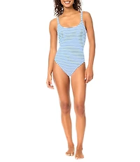 Raisins Straight Up Stripe Texture Scoop Neck One Piece Swimsuit