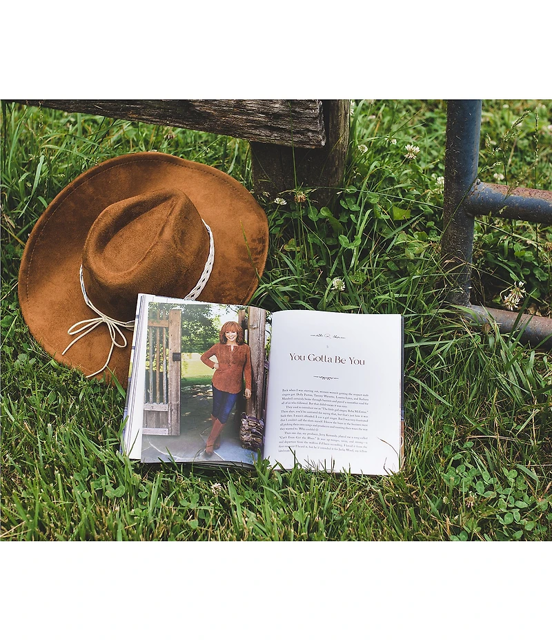Reba Not That Fancy Simple Lessons on Living, Loving, Eating and Dusting Off Your Boots by Reba McEnitre