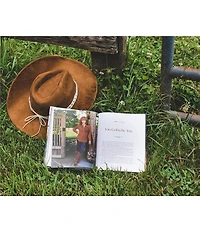 Reba Not That Fancy Simple Lessons on Living, Loving, Eating and Dusting Off Your Boots by Reba McEnitre