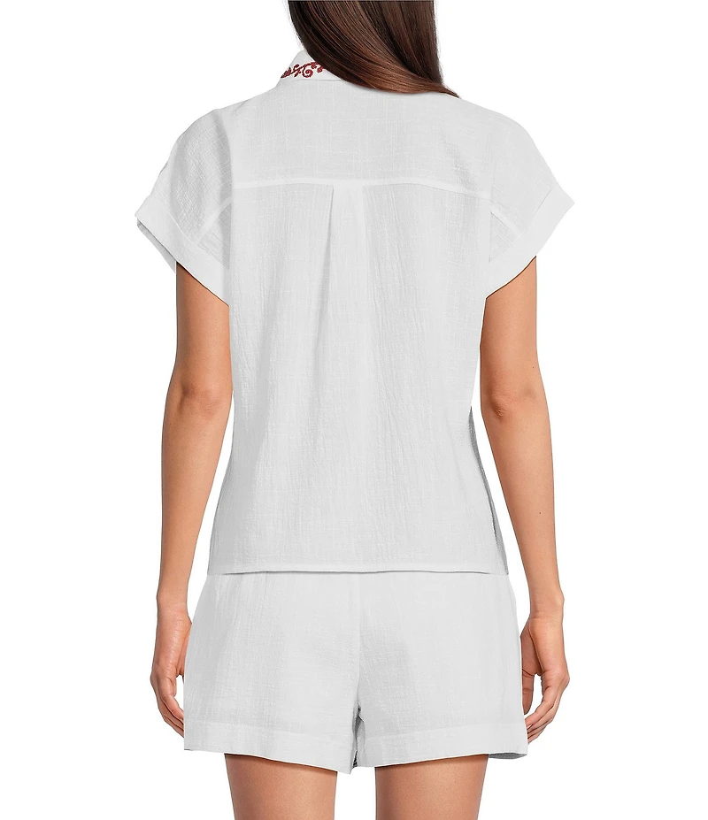 Reba Top Amber Textured Woven Coordinating Point Collar Short Sleeve Paisley Embroidered Top