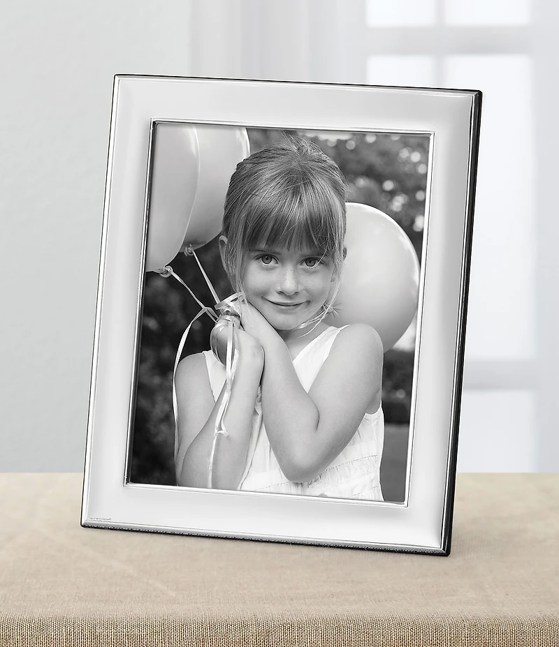 Reed & Barton Naples Silver-Plated 8#double; x 10#double; Picture Frame