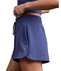RHONE DREAMGLOW™ 3#double; Pull On Shorts