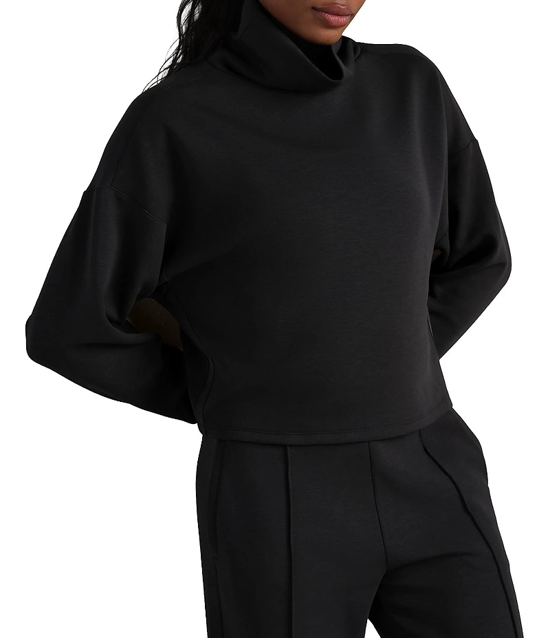 RHONE Dreamglow Mock Neck Long Sleeve Pullover