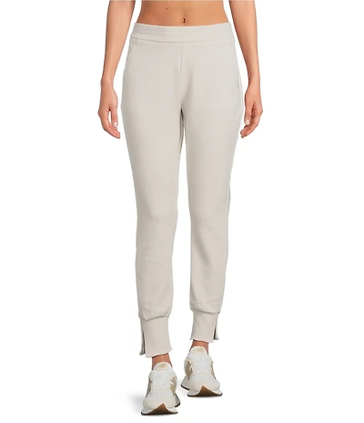 RHONE Dreamglow Tapered Leg Pants