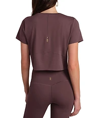 RHONE Serene Crew Neck Short Sleeve Cropped Tee