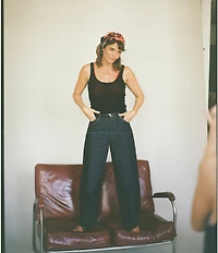 Rolla's Gigi Barrel Ava Mid Rise Wide Leg Jeans